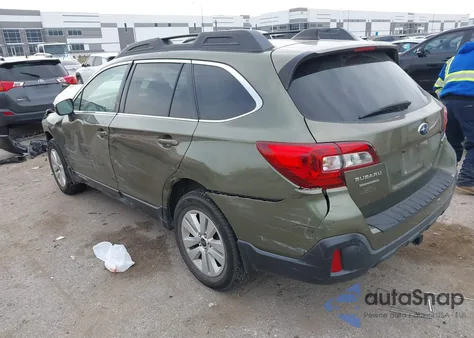 2018 Subaru Outback 2.5I Premium из США, поврежденный, VIN 4S4BSACC2J3327204